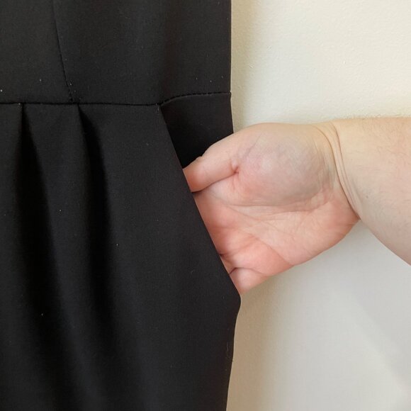 Emma & Michele Womens Black Sleeveless V-Neck Jumpsuit Size 14 With Back Zipper - Picture 3 of 5